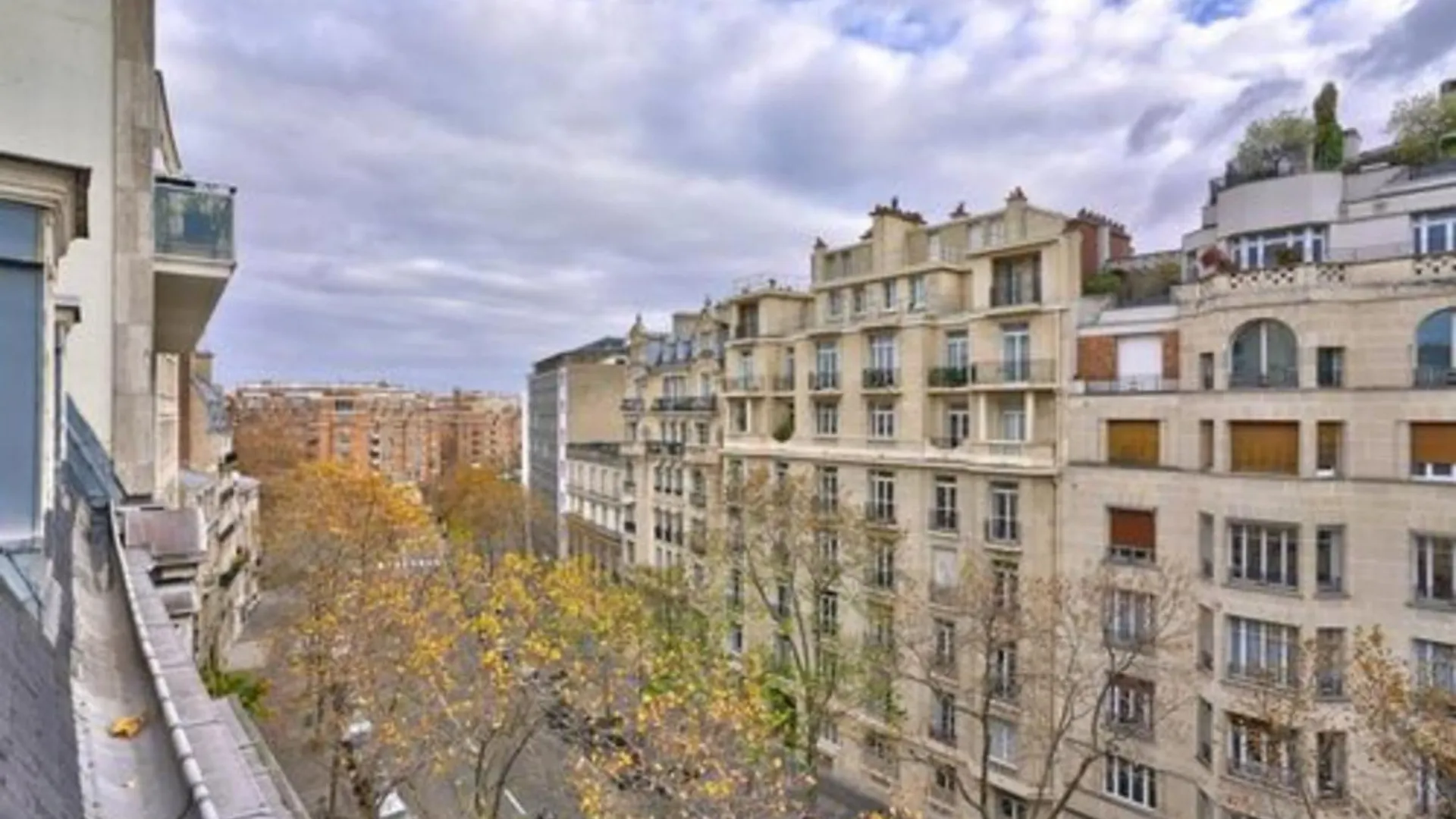 Apartment Charming Nest In